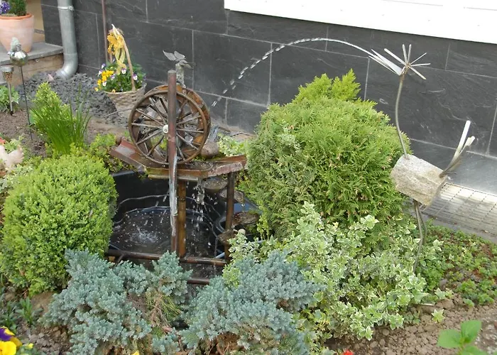 Haus Christa ホテル 3*